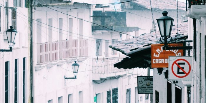 1350x2400 Download wallpaper 1350x2400 car, lane, retro, old, city iphone  8+/7+/6s+/6+ for parallax hd background