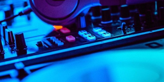 1080x1920 DJ iPhone Wallpapers - Top Free DJ iPhone Backgrounds - WallpaperAccess