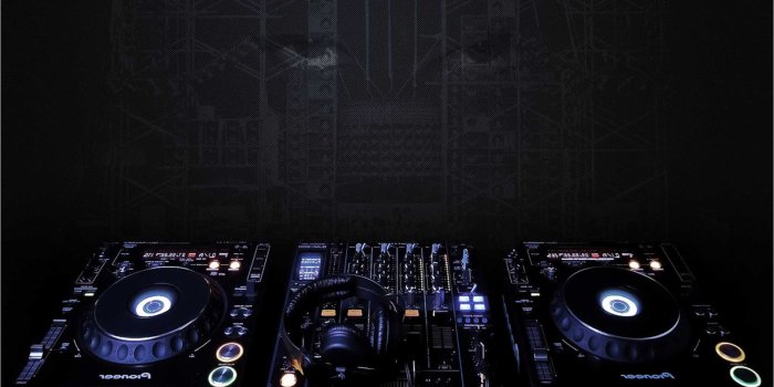 1922x1058 Wallpaper Hd Background Dj