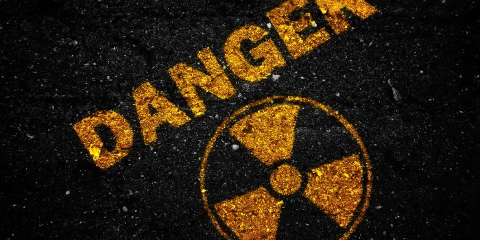 1600x1200 Danger Wallpapers