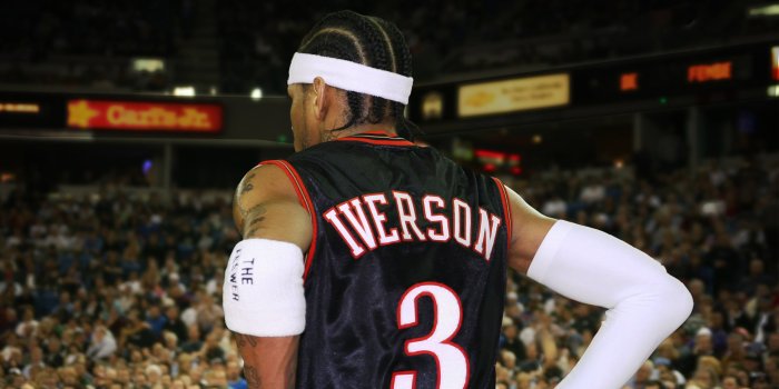 2560x1434 Allen Iverson Back Of Jersey - 2560x1434 - Download HD Wallpaper -  WallpaperTip