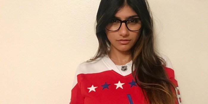 1600x900 Mia Khalifa HD Photography Wallpapers