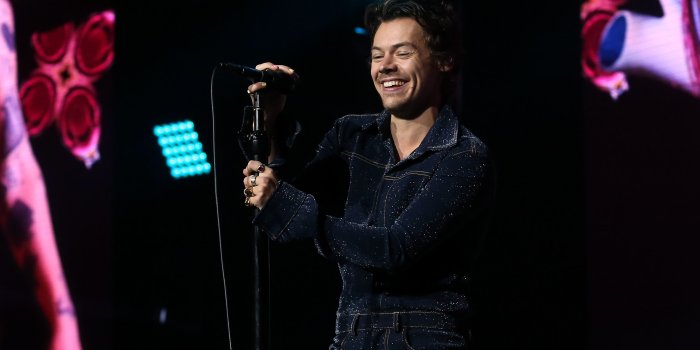 3000x2000 25 Relatable Lyrics From Harry Styles's New Album “Fine Line” | Teen Vogue