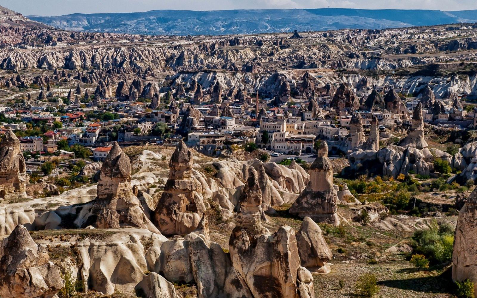 1680x1050 uchisar, Cappadocia, Turkey, Mountain Wallpapers HD / Desktop and Mobile  Backgrounds