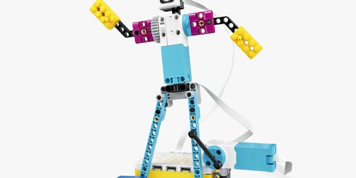 1600x1200 Lego Spike Prime Lets Kids Build Robots—and Confidence | WIRED