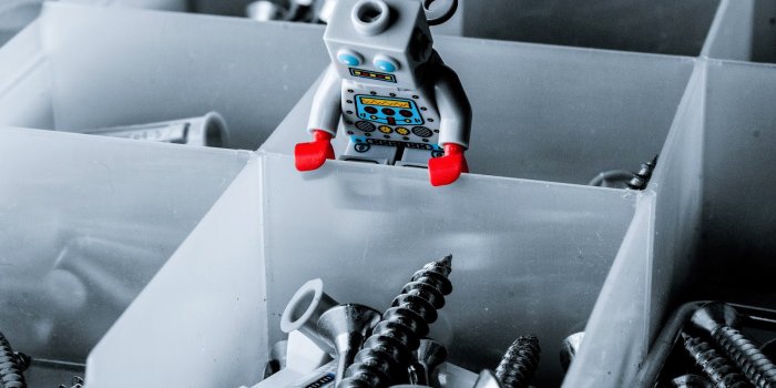 1600x1060 Lego Minifigures in the Wild: April 2014