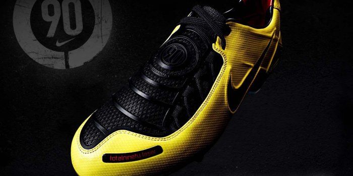 1600x1200 Nike Boots Wallpapers