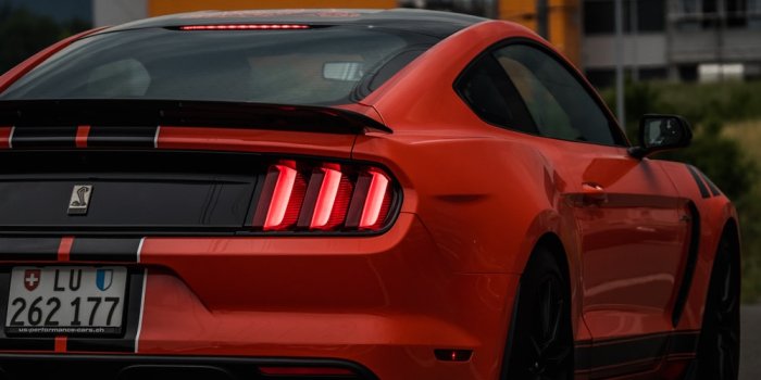 1000x1500 orange Ford Mustang coupe photo – Free Mustang Image on Unsplash