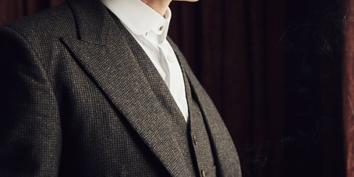 1237x2200 PEAKY BLINDERS S04 E01-E02-E03 | WALLPAPER - Album on Imgur