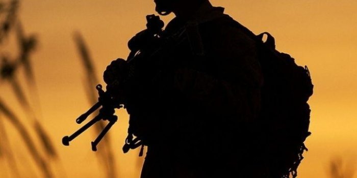 720x1280 Army Soldier iPhone Wallpapers