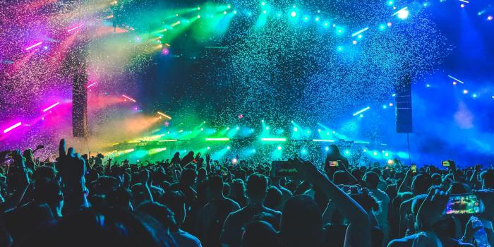 3840x2160 Music Party Wallpapers