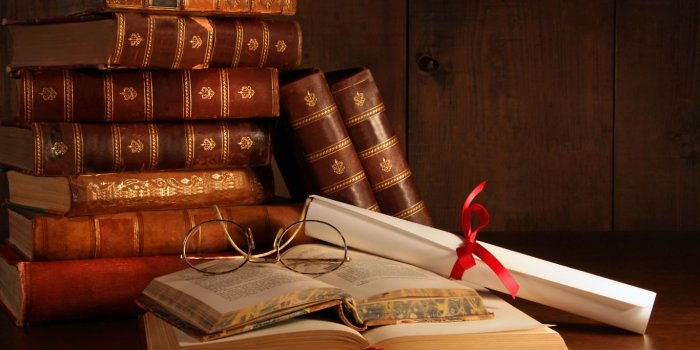 1366x768 FREE 20+ Study Wallpapers in PSD | Vector EPS