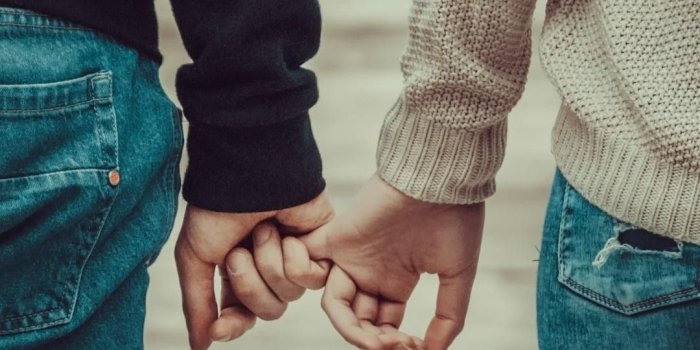 1080x1920 Loving Couples Wallpapers