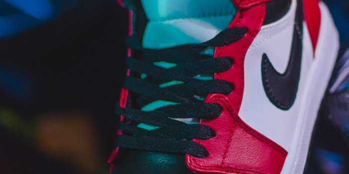 1000x1500 500+ Nike Jordan Pictures [HD] | Download Free Images on Unsplash