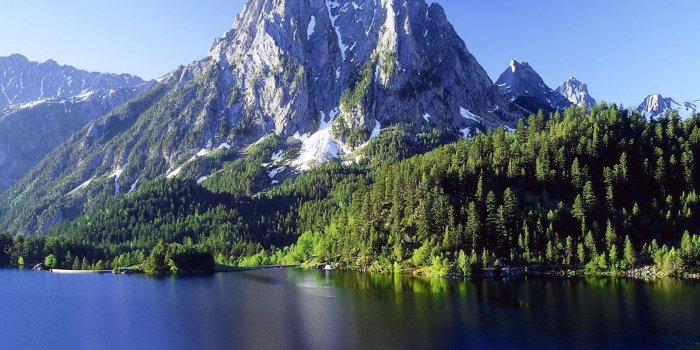 1600x1200 wallpaper: Mountains Wallpapers