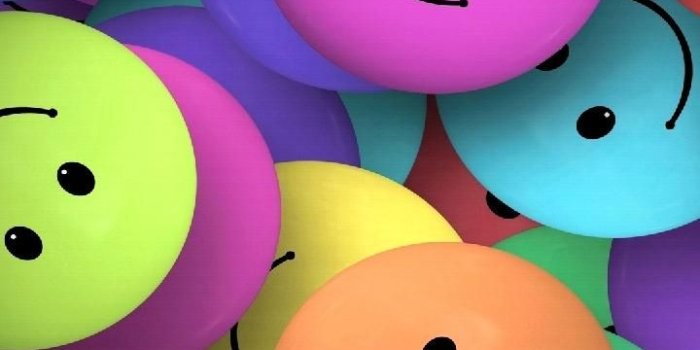 720x1280 Download Smiles Wallpaper by floradam - 1d - Free on ZEDGE™ now. Browse  millions of popular abstract Wallpapers and Ringtones on Z… | かわいい 壁紙  iphone, 絵文字の壁紙, 抽象的な壁紙