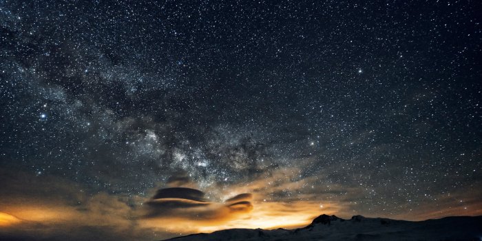 3840x2160 Free download Mount Aragats and stars on the night sky Wallpapers HD  Wallpapers [3840x2160] for your Desktop, Mobile & Tablet | Explore 45+ 4K Night  Sky Wallpaper | Stars at Night Wallpaper,