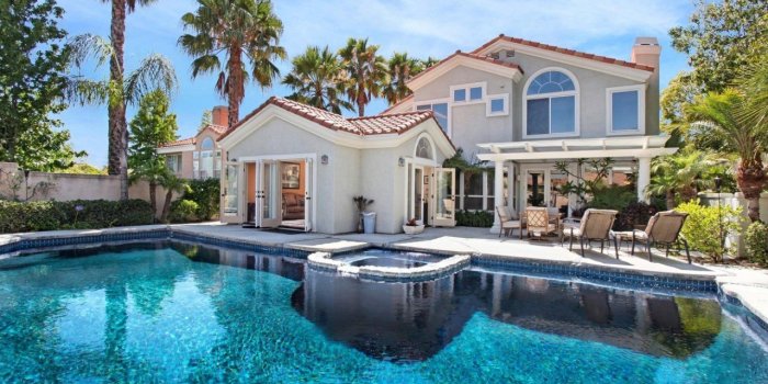1280x800 38+] Homes Wallpaper on WallpaperSafari