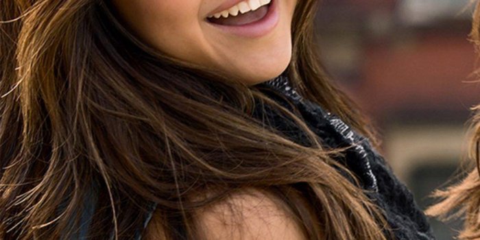 950x1689 Selena Gomez Cute Wallpapers - Top Free Selena Gomez Cute Backgrounds -  WallpaperAccess