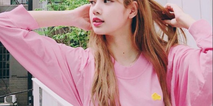 736x1308 Lisa Wallpaper - 736x1308 - Download HD Wallpaper - WallpaperTip