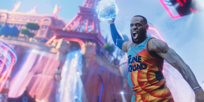 4204x2248 Space Jam: A New Legacy shows off a new story for today's youth