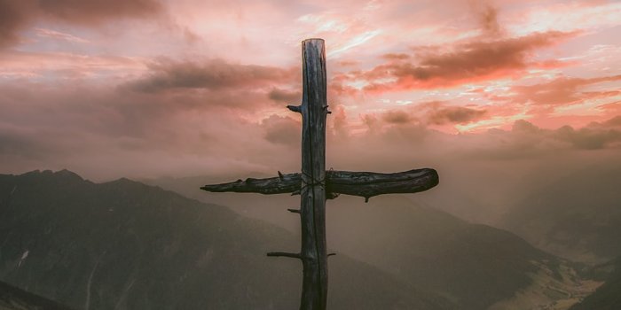 1000x1500 Cross Wallpapers: Free HD Download [500+ HQ] | Unsplash