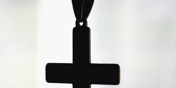 1284x2778 christian cross iPhone Wallpapers Free Download