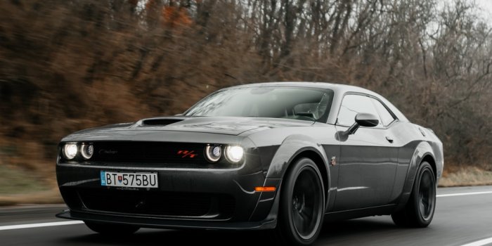 1000x1778 1000+ Dodge Challenger Pictures | Download Free Images on Unsplash
