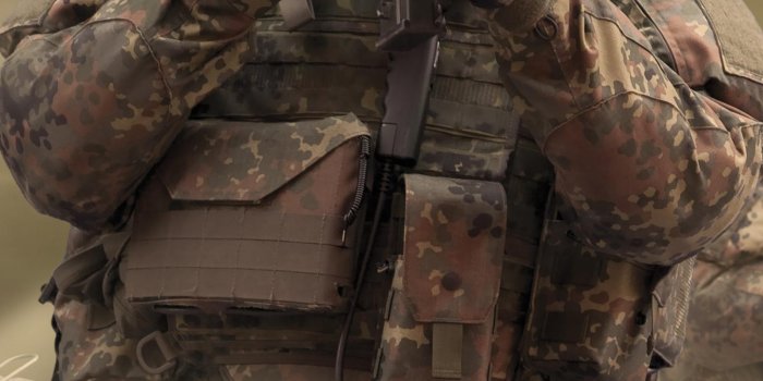 1440x3040 Soldier Mobile Wallpapers