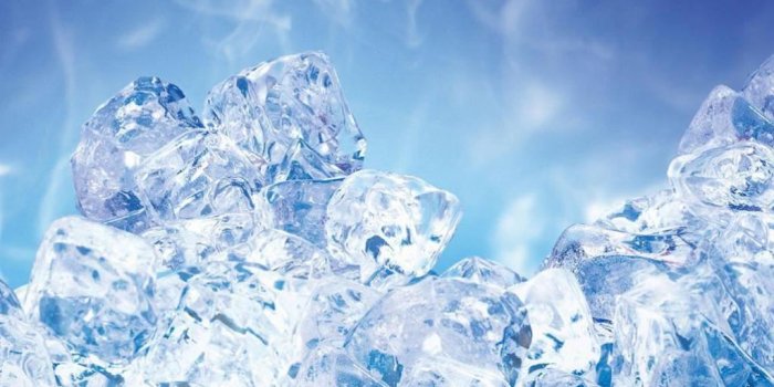 1024x1024 Ice Crystal iPad Wallpapers Free Download