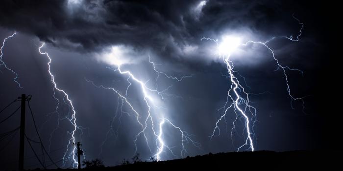 3840x2160 Lightning Wallpapers and HD Backgrounds free download on PicGaGa