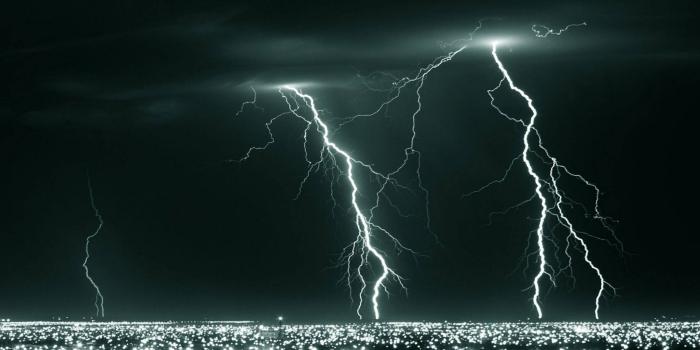 2560x1600 Lightning Desktop Wallpapers - Top Free Lightning Desktop Backgrounds -  WallpaperAccess