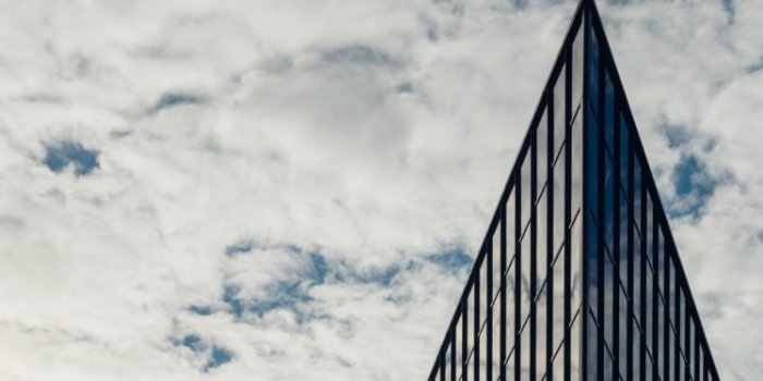 748x1122 Modern Business Building Exterior Wallpapers HD / Desktop and Mobile  Backgrounds