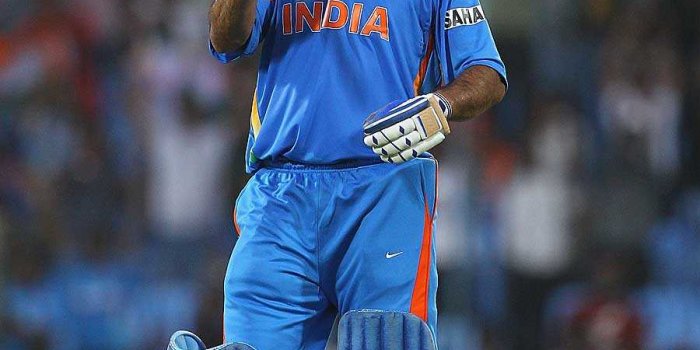 900x1194 MS Dhoni Wallpaper | WhatsPaper