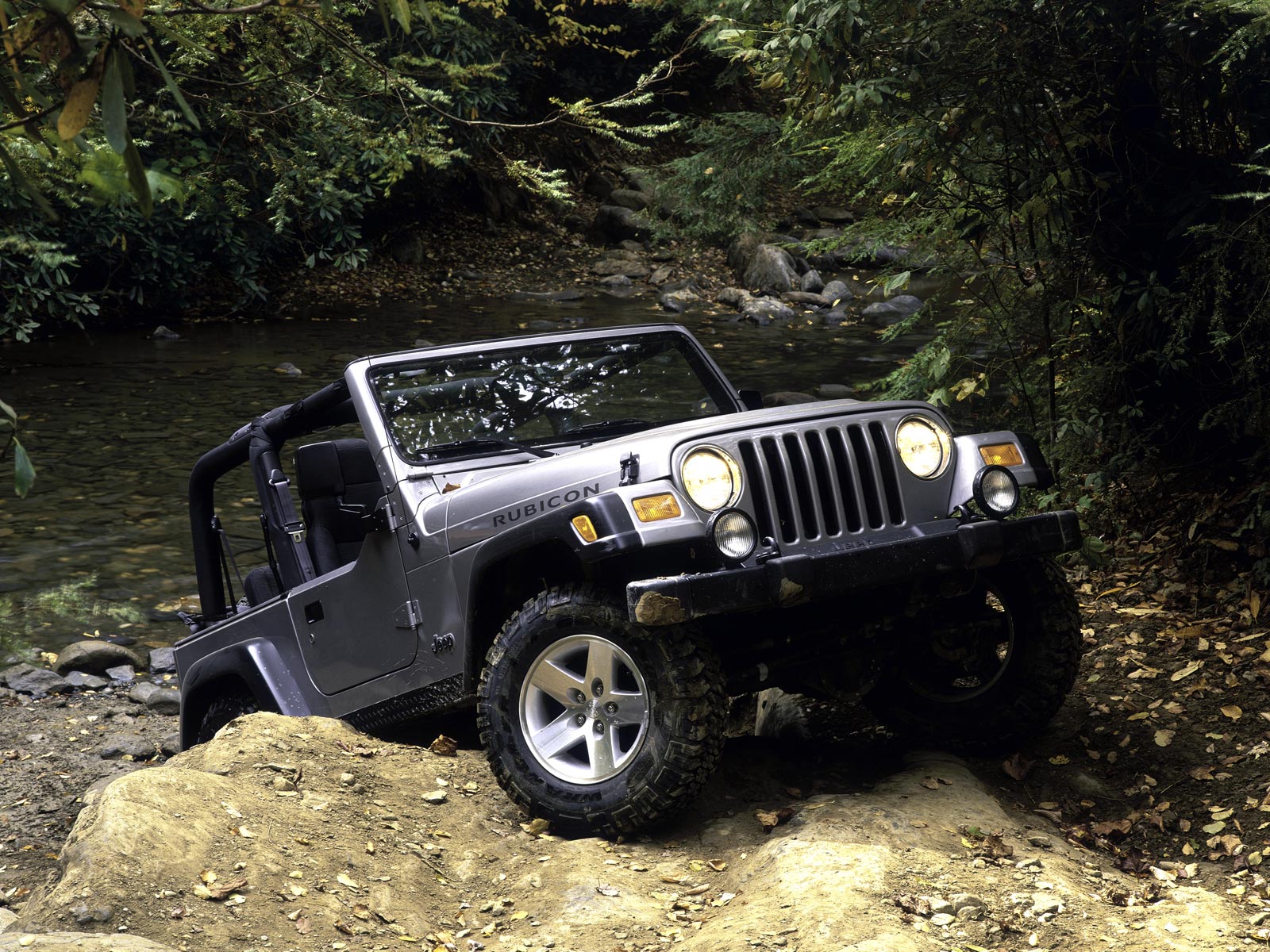 1600x1200 Jeep Wallpaper 15681 1600x1200px