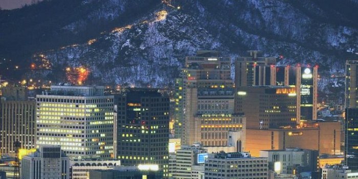 750x1333 Photo by @younglauren7547 | Korea wallpaper, South korea travel, Seoul korea  travel