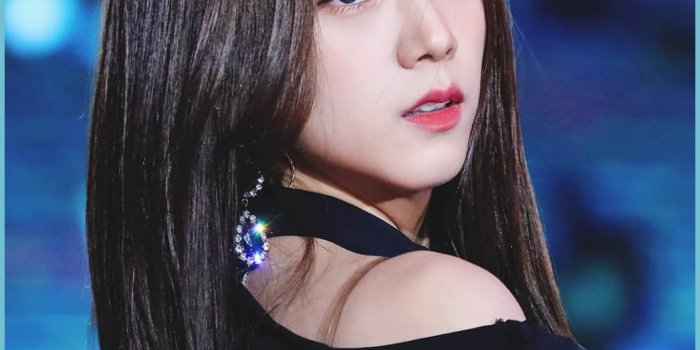 1047x1309 Kim Jisoo BLACKPINK Wallpapers - Jisoo Blackpink Wallpaper  | Neat