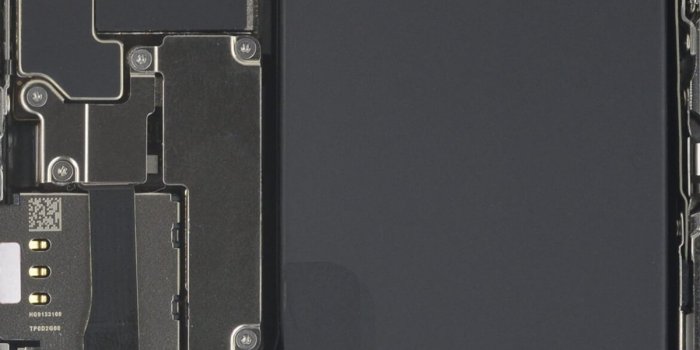 1200x2596 The most spectacular wallpapers for the iPhone 13 Pro