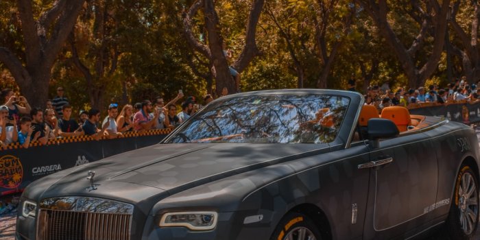 1000x1500 550+ Rolls Royce Pictures | Download Free Images on Unsplash
