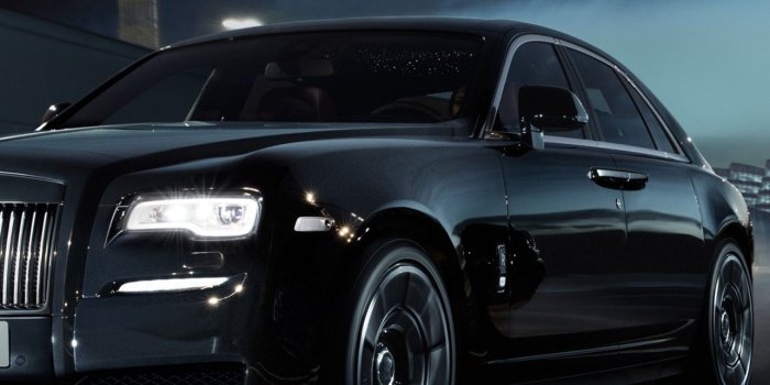 1284x2778 rolls royce phantom iPhone Wallpapers Free Download