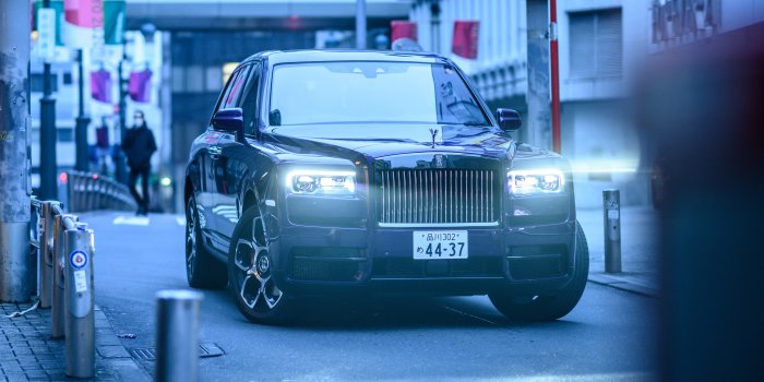 6000x3375 Rolls Royce In City 5k, HD Cars, 4k Wallpapers, Images, Backgrounds, Photos  and Pictures