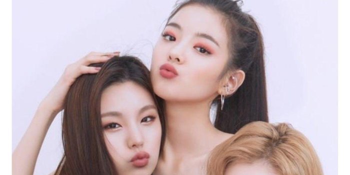 1080x1920 Itzy iPhone Wallpapers