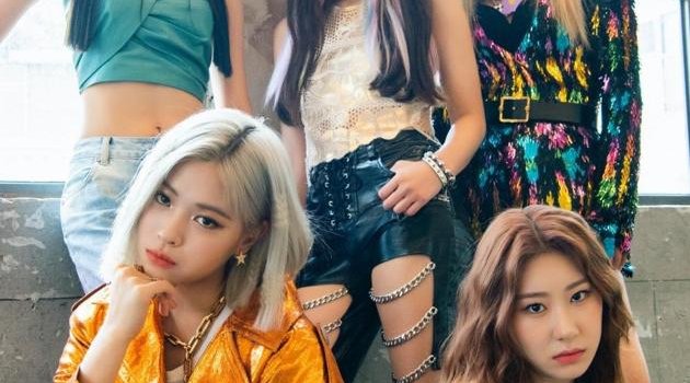 630x1280 Itzy wallpaper by Jamongg - 588c - Free on ZEDGE™