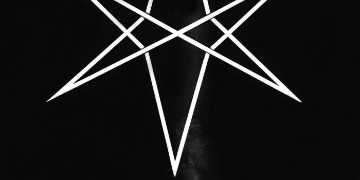 1329x1993 Bring Me The Horizon | Latar belakang, Karya seni 3d, Seni tradisional