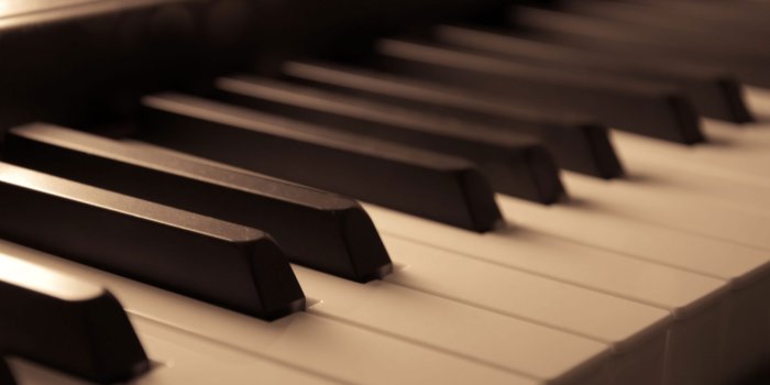 2560x1707 Piano wallpaper, oldschool, vintage, music, melody, instrument, keyboard •  Wallpaper For You HD Wallpaper For Desktop & Mobile