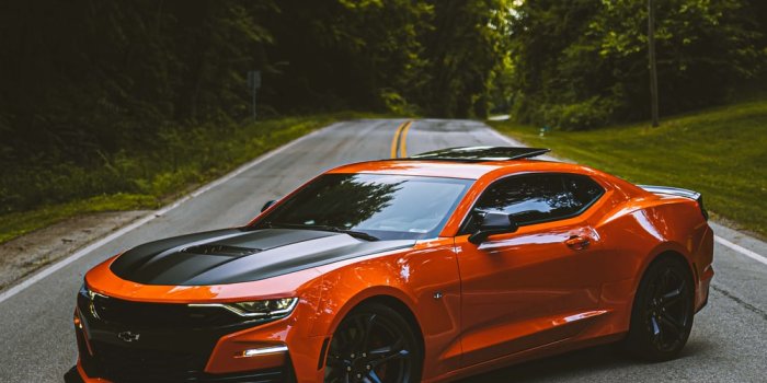 1000x1250 Chevrolet Camaro Pictures | Download Free Images on Unsplash