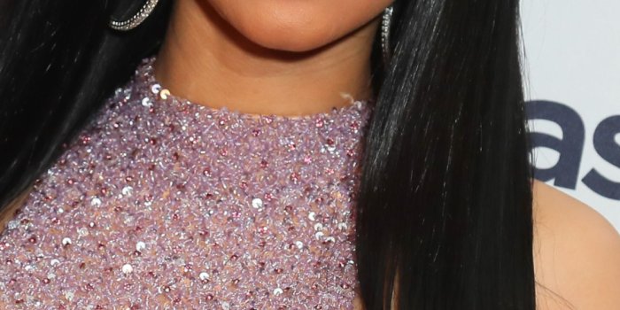 1125x2436 Music Cardi B