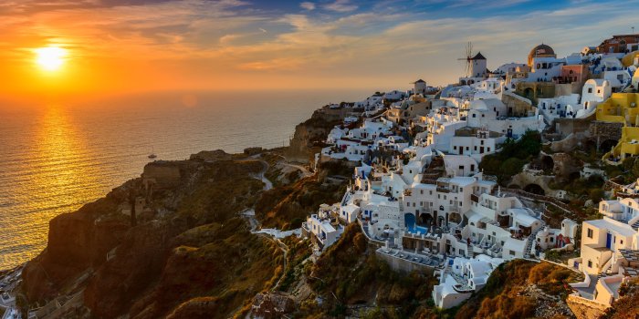 5200x3250 Santorini, Greece 4k Ultra HD Wallpaper | Background Image | 5200x3250