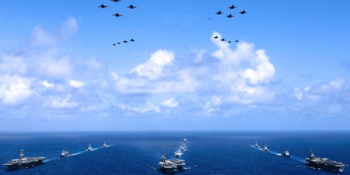 1680x1050 Navy Wallpapers