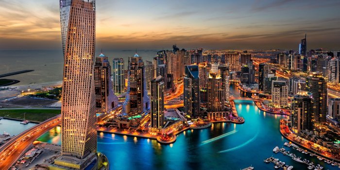 2560x1600 Dubai Desktop Wallpapers